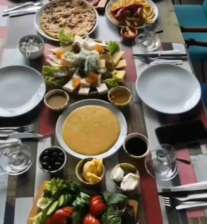Apartmán Kendi Evinizdeymis Gibi Konaklama Firsati.tum Ev